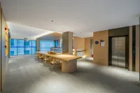 Super 8 Hotel (Zigong Lantern Park FanHua 1939 Shopping Plaza)