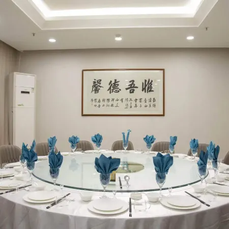 Taetea Hotel