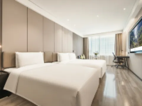 Atour Hotel (Chengdu DuFu Thatched Cottage Metro Station, Sichuan Provincial People's Hospital) Hotels near Chengdu Du Fu Thatched Cottage Museum