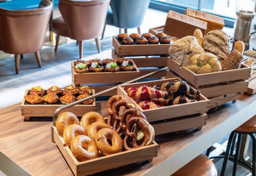 1. 메종 뉴 센추리..