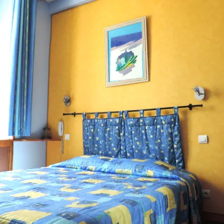 Hotel Provence by Adonis