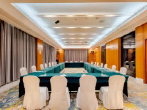 福鼎金龍ホテル（高速鉄道駅） 福鼎のホテル