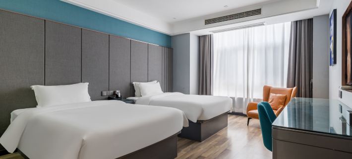 7 Days Premium (Sihong Sizhou Wuyue Square Gongren Road Branch) Sihong İlçesi otelleri