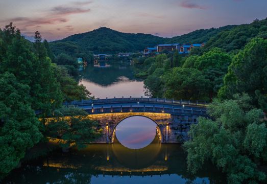 샹후 샤오야오 매너