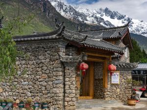 Lijiang Yulong Shiyuanli Homestay