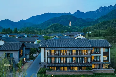 Jiuhua Mountain Dreamlike Hotel（Jiuhua Mountain Scenic Area Store）