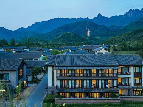 Jiuhua Mountain Dreamlike Hotel（Jiuhua Mountain Scenic Area Store）