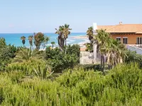 Mandola Rosa at Riviera Olympia, A Grecotel Resort to Live - con vistas al mar