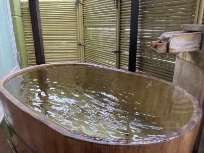 【温泉露天風呂付き特別室】和室本間16畳+次の間6畳 伊豆長岡　隠れ家温泉宿　桂の泉の写真