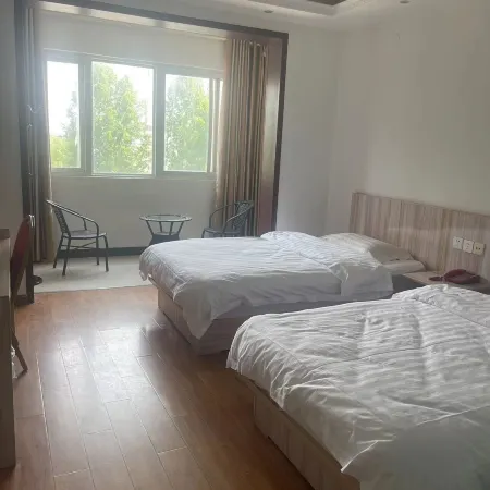 Luohe Sijichun Hotel