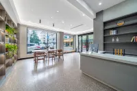 Tonglu Yueting Lanshan Homestay (OMG Heartbeat Paradise Store) فنادق في تونغ لو