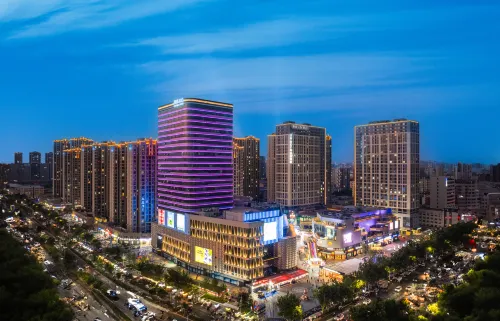 Manlu · Intercontinental Hotel (Xuchang Caowei Ancient City Pang Donglai Times Square) Hotels in Xuchang