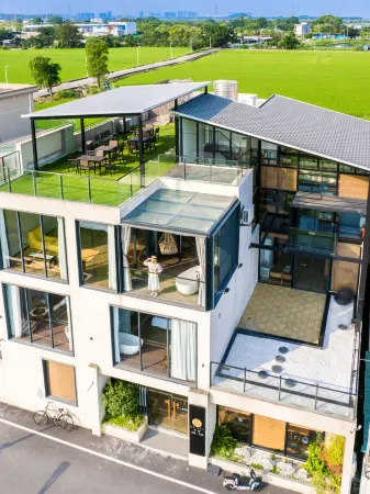 He She Guesthouse Отели рядом с достопримечательностью «Cuihengcun»