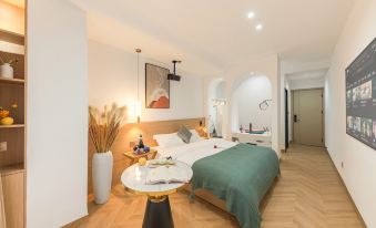 Xiamen Gra· CEO Villa