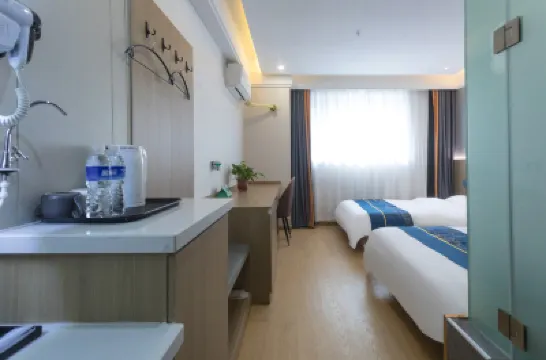 Patrol Hotel (Taiyuan Liuxiang Trade  Railway Station West Square Subway Station Branch) Hotel di 