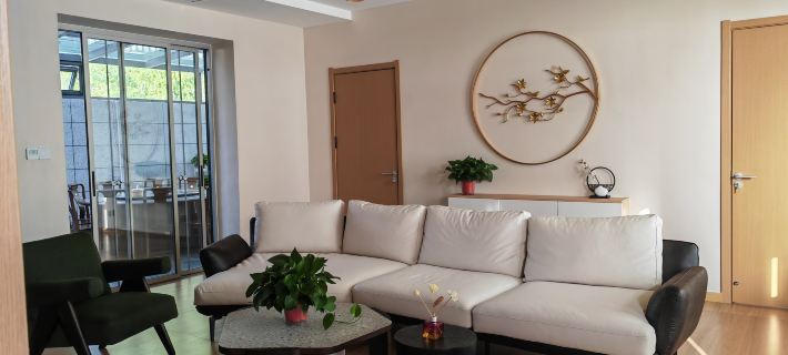 Lingwu Hedong Inn Homestay Hotels in Lingwu