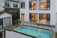 The Hotel Cillimas - Pools