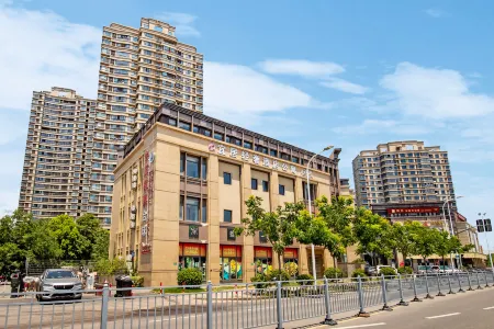 Livable Luxury Hotel Apartment (Hui Nan Subway Station Branch) Отели рядом с достопримечательностью «Shanghai Institute of Health Science Pudong New Area Branch»