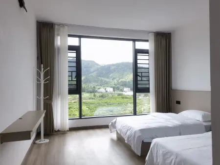 Qin Jing Huayuan B&B