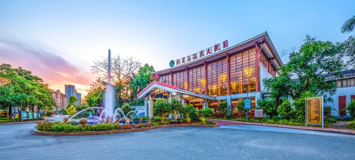 NKS Hotspring Grand View Garden Hotels in Longmen