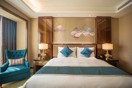 Golden Bay International Hotel Отели в г. Ухай