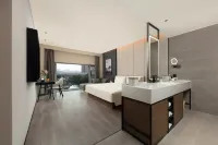 Ningbo Beilun Youth sports port Atour Hotel Hotel a Beilun Port Area