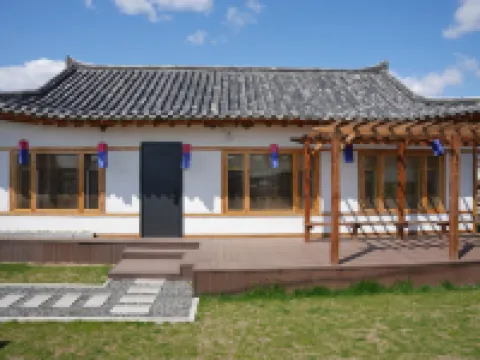 Guangdong Korean Homestay Hotels in Helong