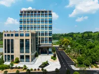 格蘭雲天閲酒店（泰和店） Hotel in zona Taihe Middle School Stadium
