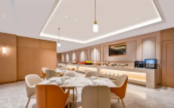 Vienna Hotel (Zhenjiangnan Station)