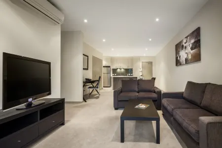 Quest Glen Waverley