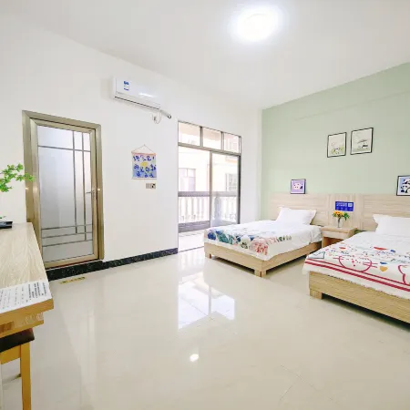 Beihai Fishing Village Inn (Silver Beach Tourist Resort)