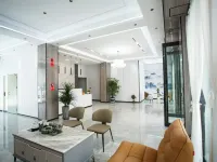 Bokewan Hotel (Qujing North Station) Hotele w: Qujing