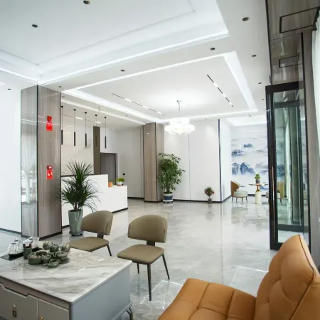 Bokewan Hotel (Qujing North Station)