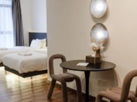 K Avenue The Pillow House 沙巴亞庇民宿 （Tower B） Lido Four Seasons Residence附近的飯店