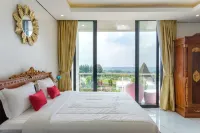 TwoSpaces Living at DeRos Resort & Cafe, Bogor Hotels in Caringin