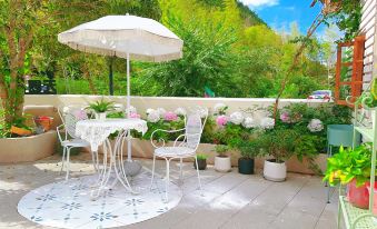 MCS Moon Bay Untitled Hot Spring Private Soup Homestay