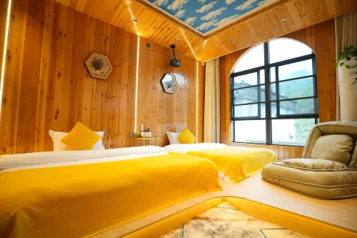 Wangxian Valley Flower Hill Homestay - bar