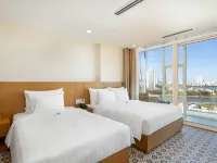 Record Hotel Hotels near Sun Wheel