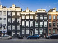 Huygens Place Amsterdam Hotels near VondelCS