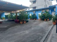 นพดล โฮสเทล