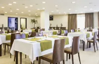 藍舍飯店（武勝縣政府店） - 停車場