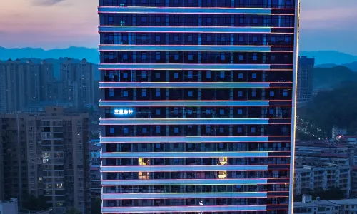 Lianyuan Run and International Hotel