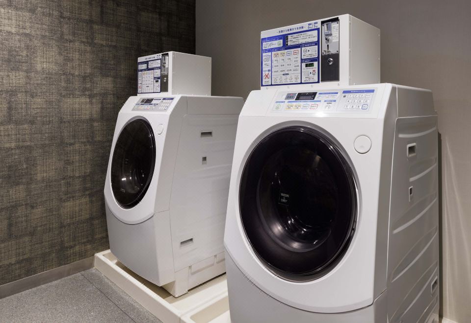 포 포인츠 플렉스 바이 쉐라톤 가나자와 로비