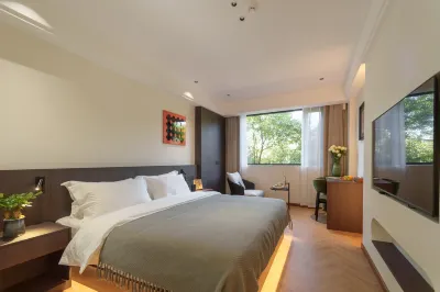 Jiuqi Smart Hotel Hotels near Dali Railway Station