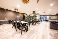 Sunday JA Plus Hotel