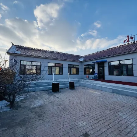 Wusong Island Hostel