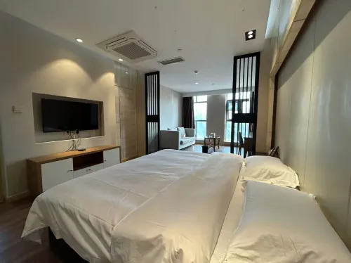 Ziyang Luzhiming Self Service Hotel