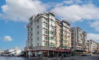 Xianggang Hotel Longgang