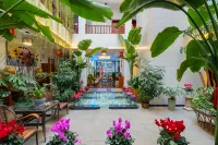 166 Hotel (Lijiang Ancient City)