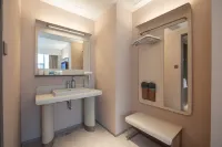 โรงแรม HanTing (ศูนย์ประชาชนหยางซิน)